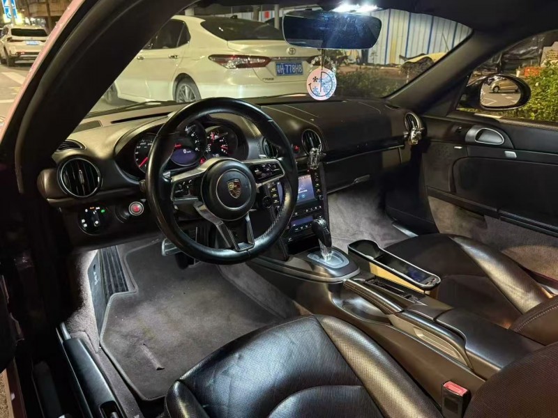 广州10年保时捷卡曼4