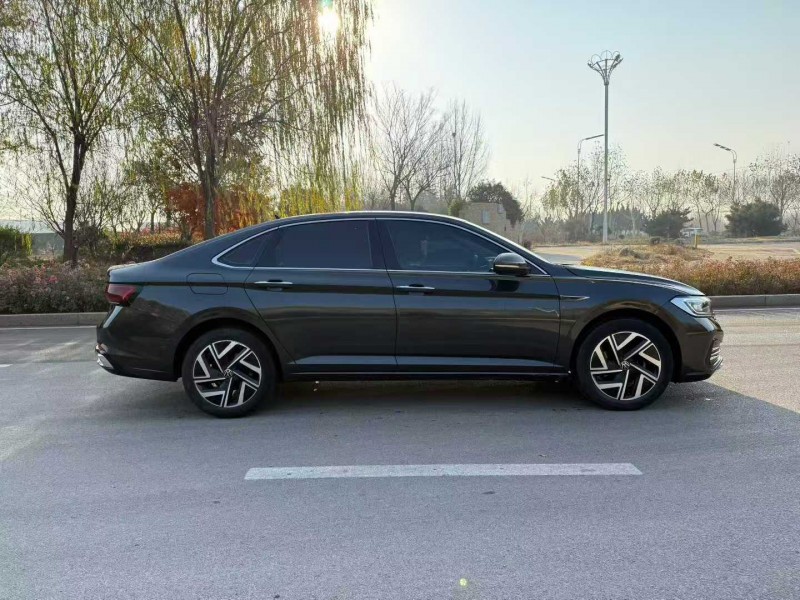 枣庄23年大众速腾7