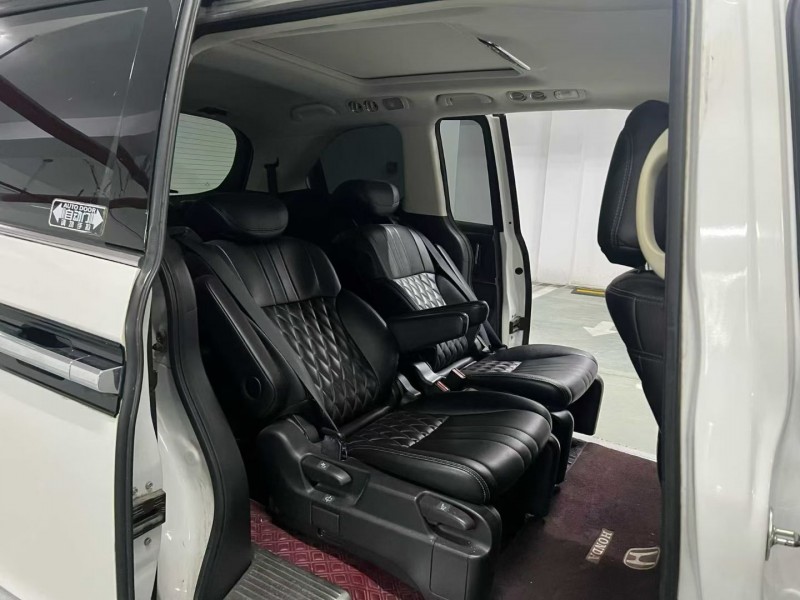 宿迁18年本田艾力绅6