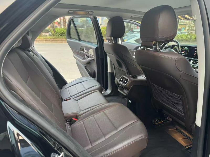 广州22年奔驰GLE8