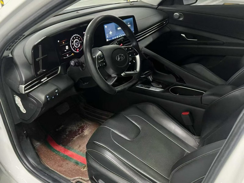 宿迁21年现代伊兰特5