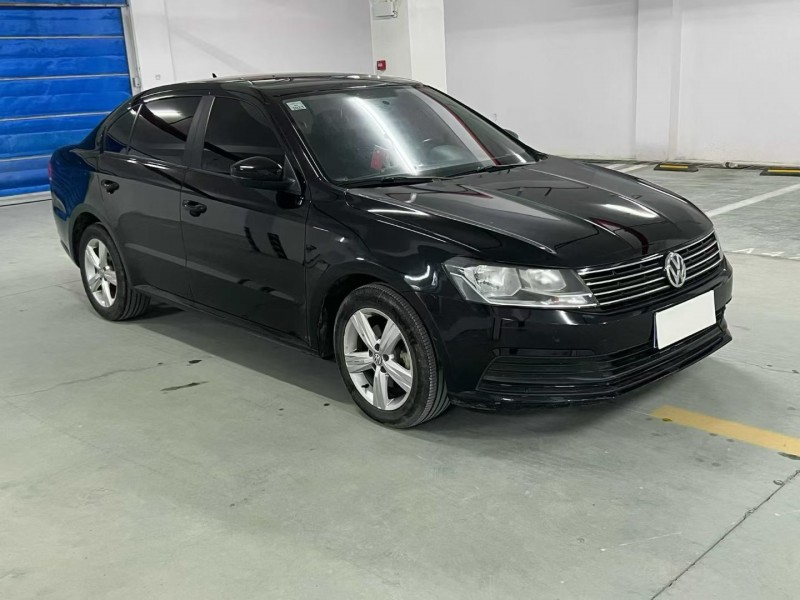 宿迁19年大众朗逸3