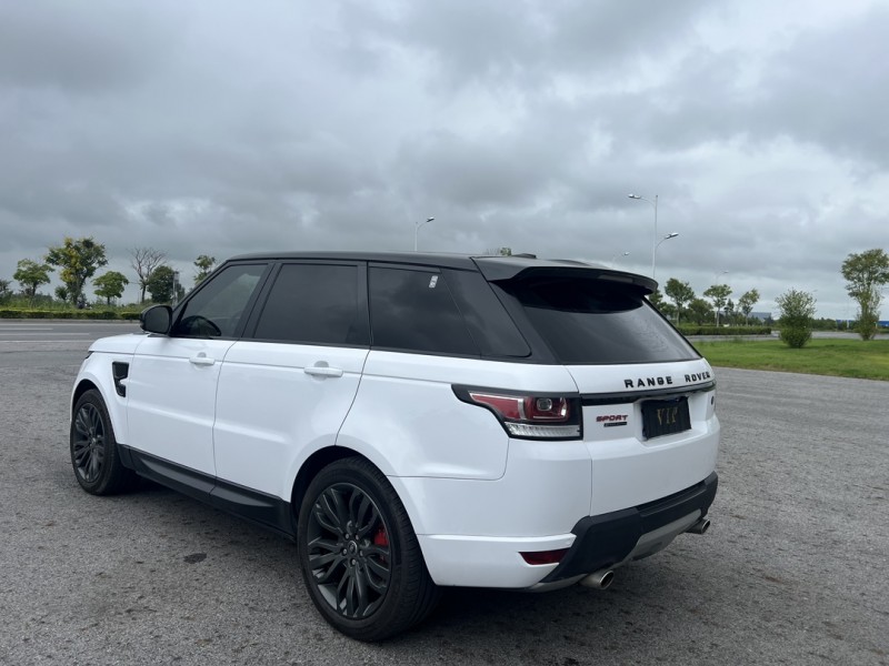 盐城14年路虎揽胜运动9