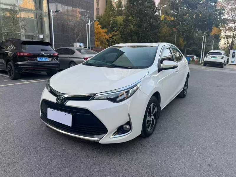 长沙19年丰田雷凌2