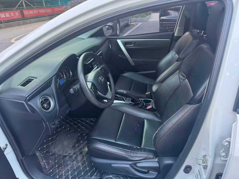 长沙19年丰田雷凌7