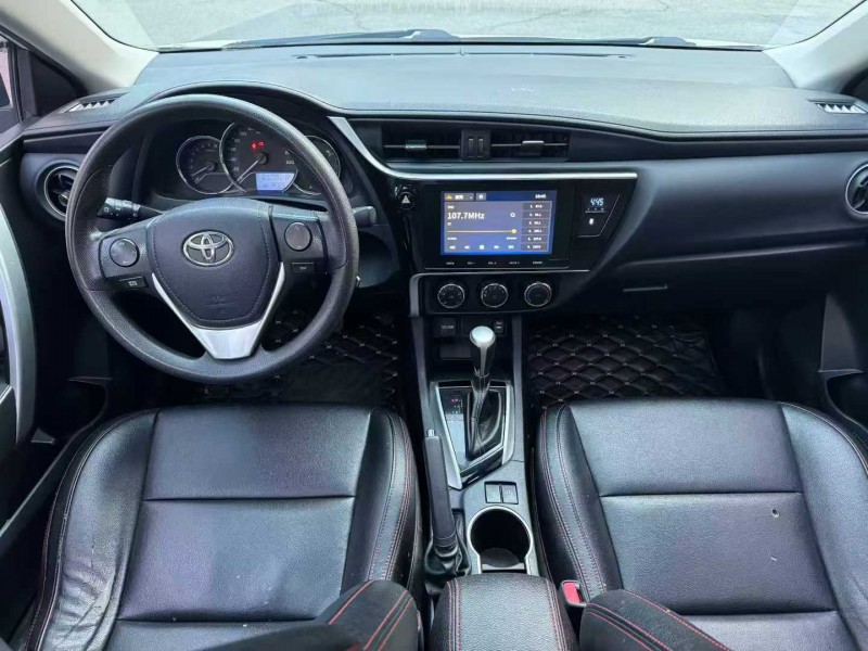 长沙19年丰田雷凌8