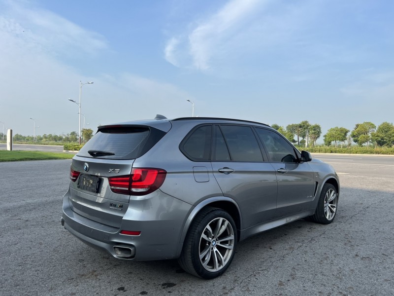 盐城18年宝马X58