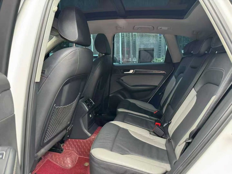 长沙17年奥迪Q58