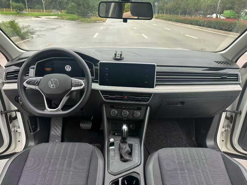 潍坊22年大众途观5