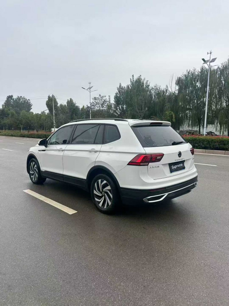 潍坊22年大众途观8