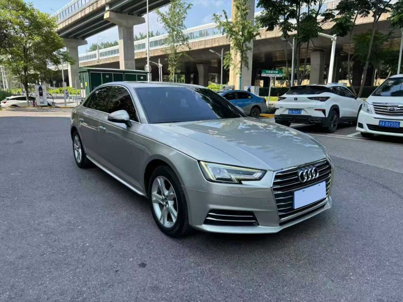 长沙18年奥迪A4L3