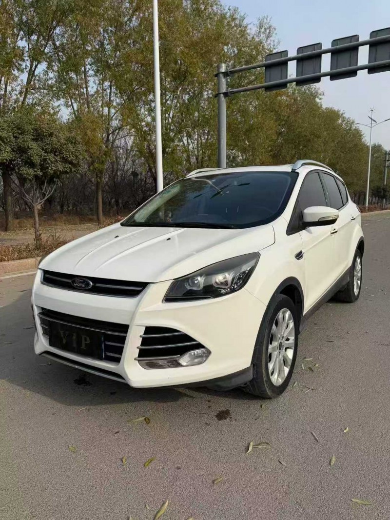 东营16年福特翼虎2