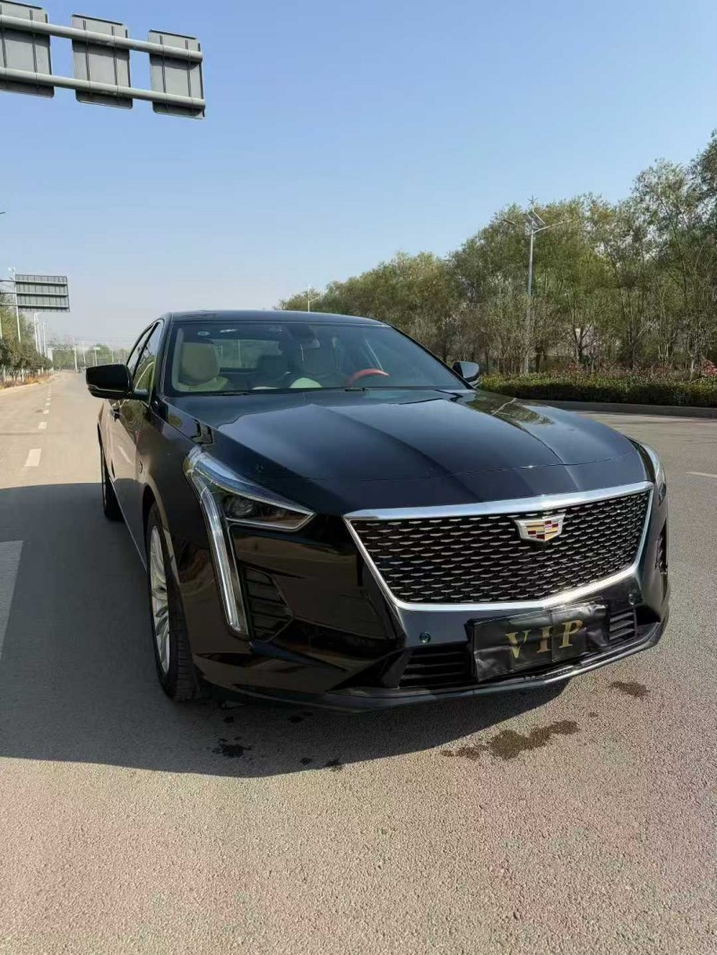 济宁21年凯迪拉克CT63