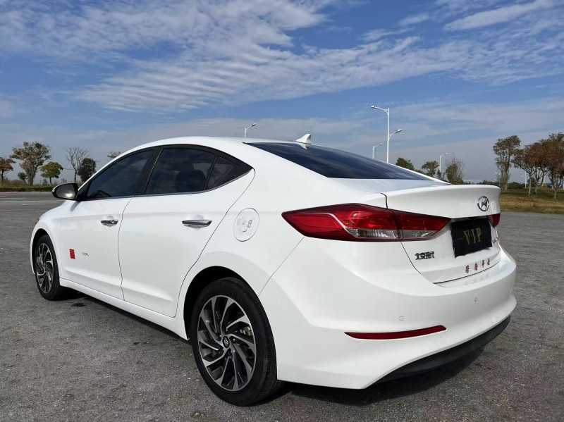 盐城20年现代领动9