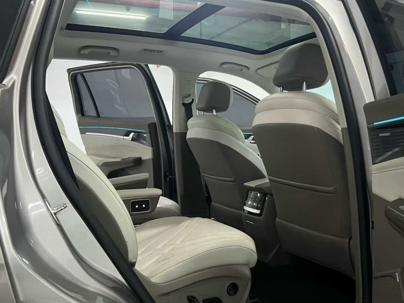 宿迁23年荣威RX95