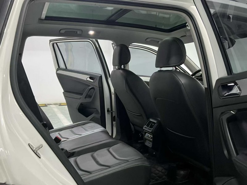 宿迁19年大众途观5