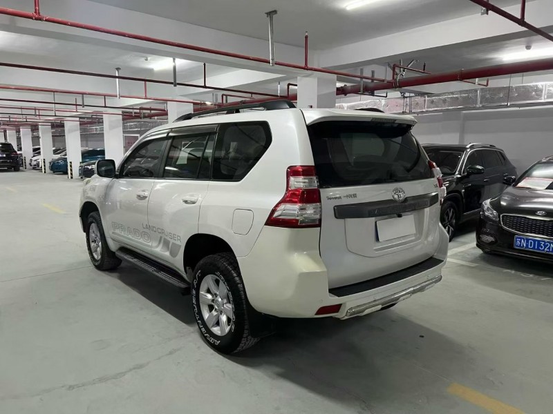 宿迁18年丰田普拉多7