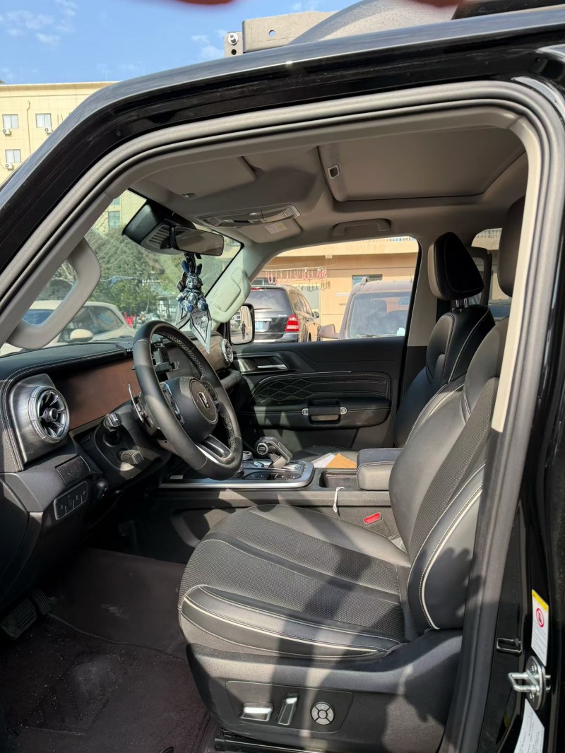 南昌24年长城汽车坦克6