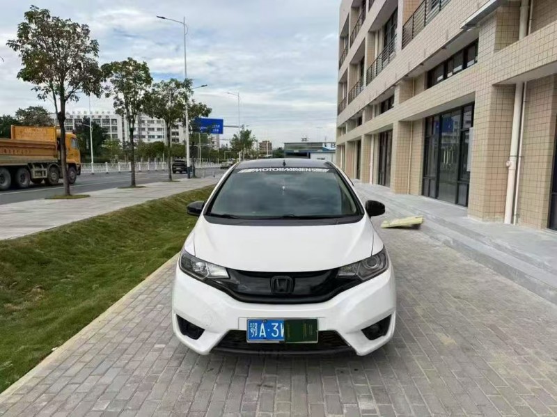 广州14年本田飞度1