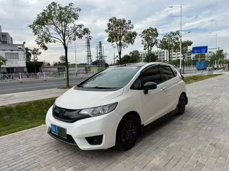 广州14年本田飞度3