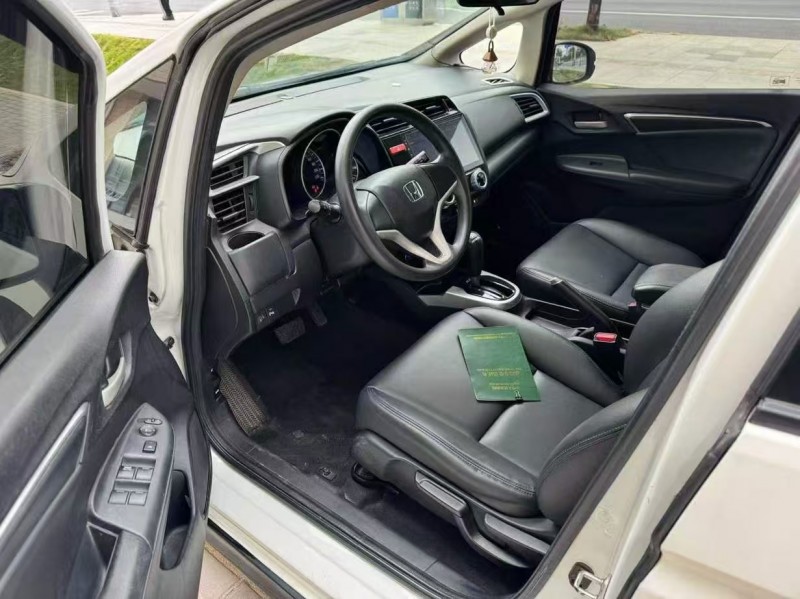 广州14年本田飞度6