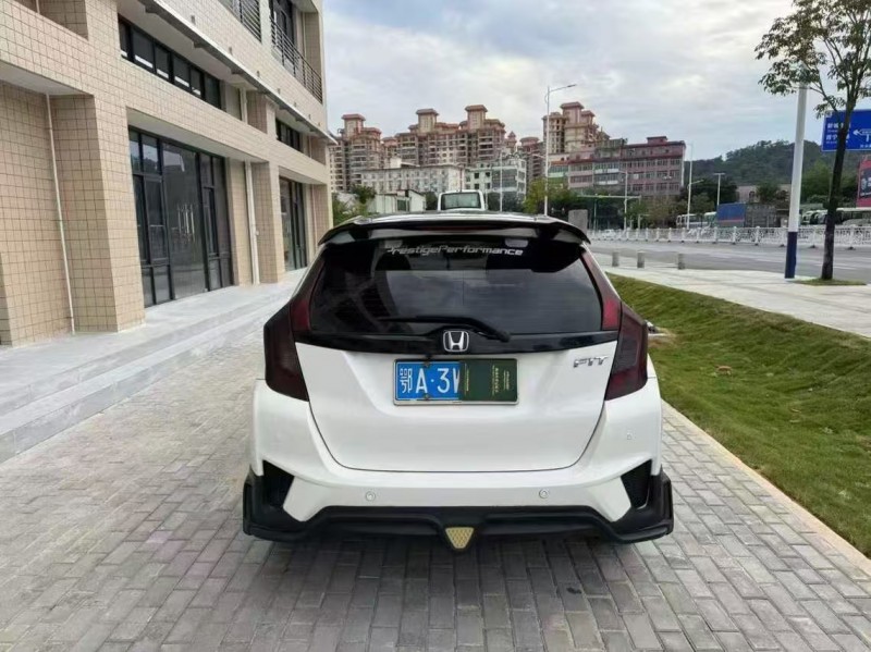 广州14年本田飞度9