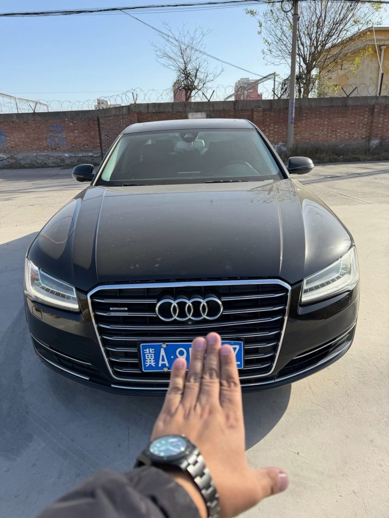 邢台16年奥迪A8L1