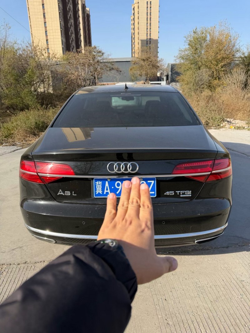 邢台16年奥迪A8L6