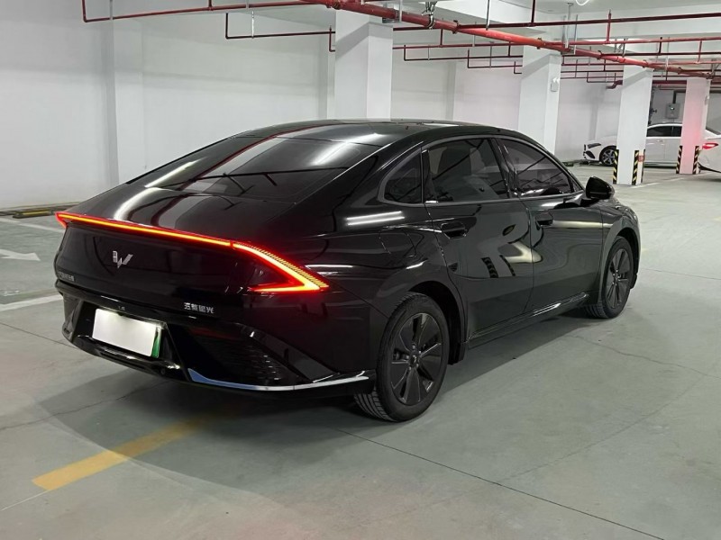 宿迁24年五菱汽车星光8