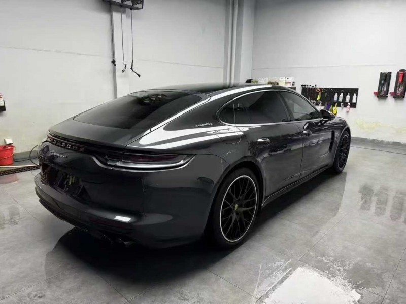 济宁22年保时捷帕拉梅拉4