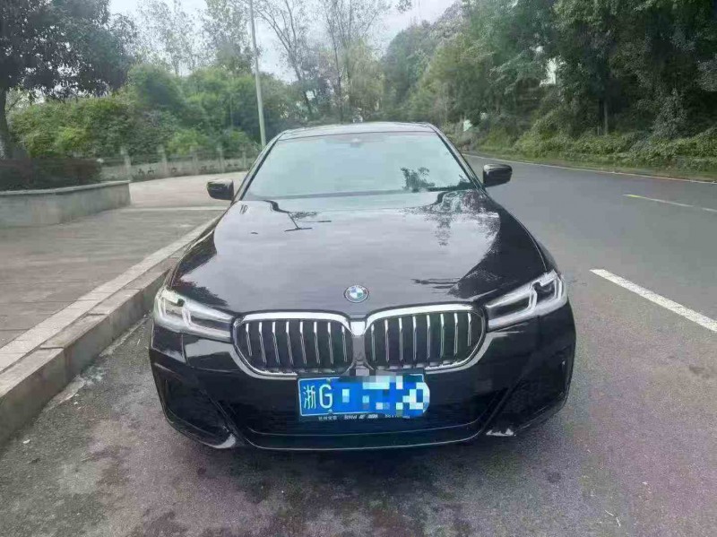 昭通22年宝马5系1