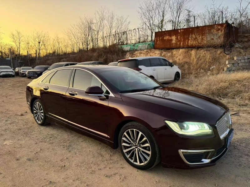 青岛18年林肯MKZ2