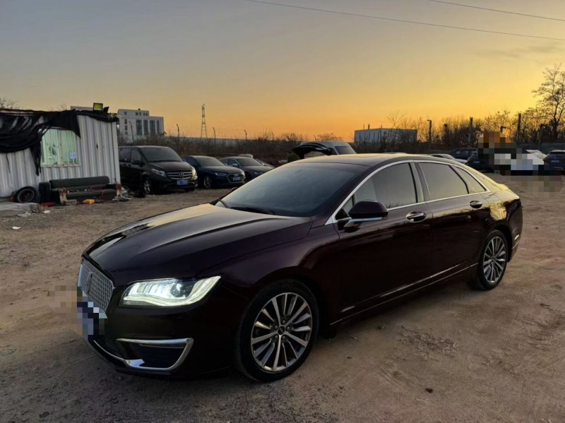 青岛18年林肯MKZ3
