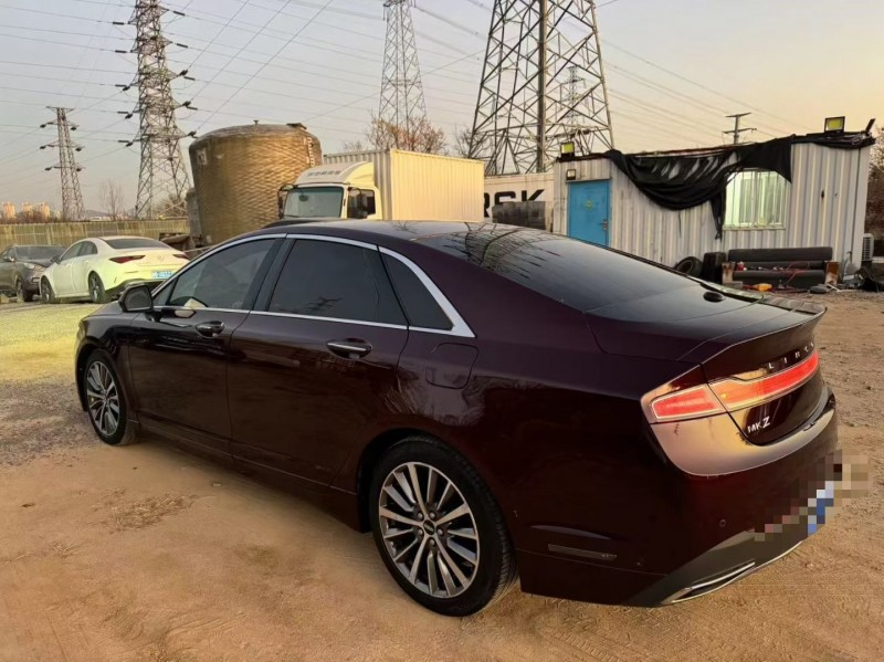 青岛18年林肯MKZ9