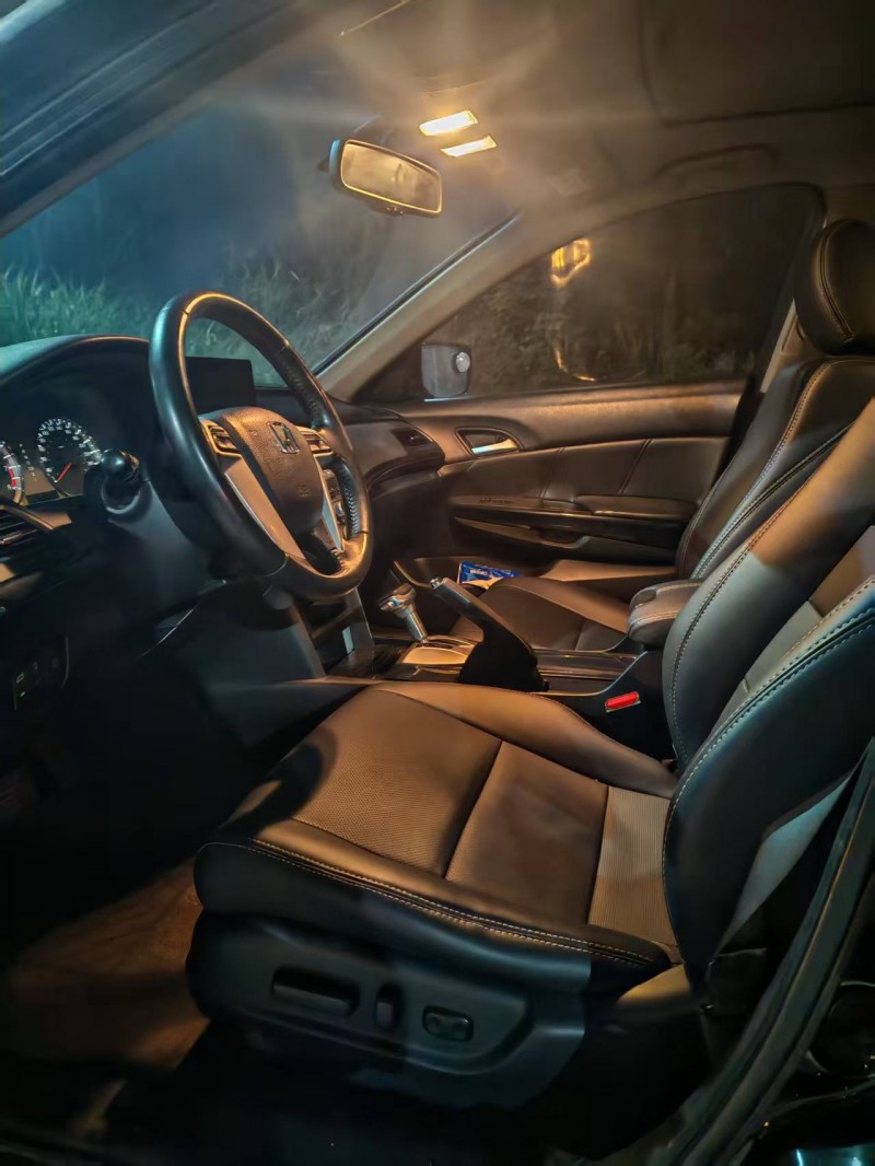 南昌13年本田雅阁6