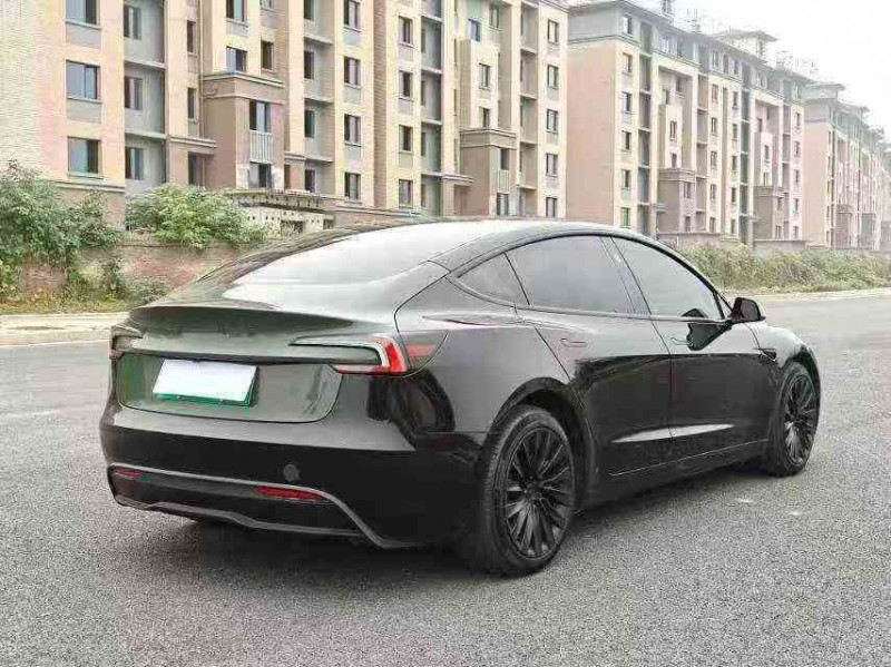 吉安24年特斯拉MODEL 38