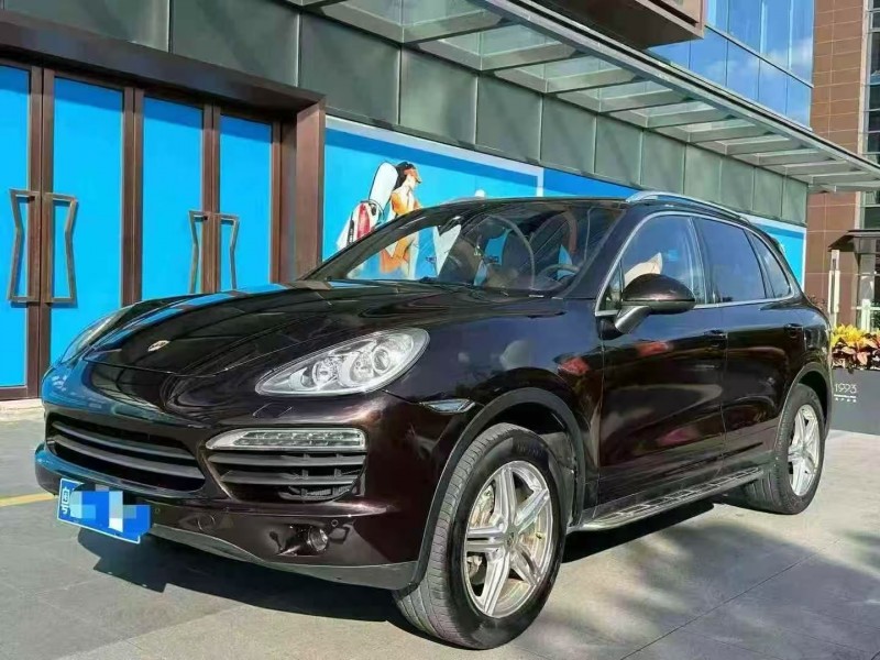 广州14年保时捷卡宴3