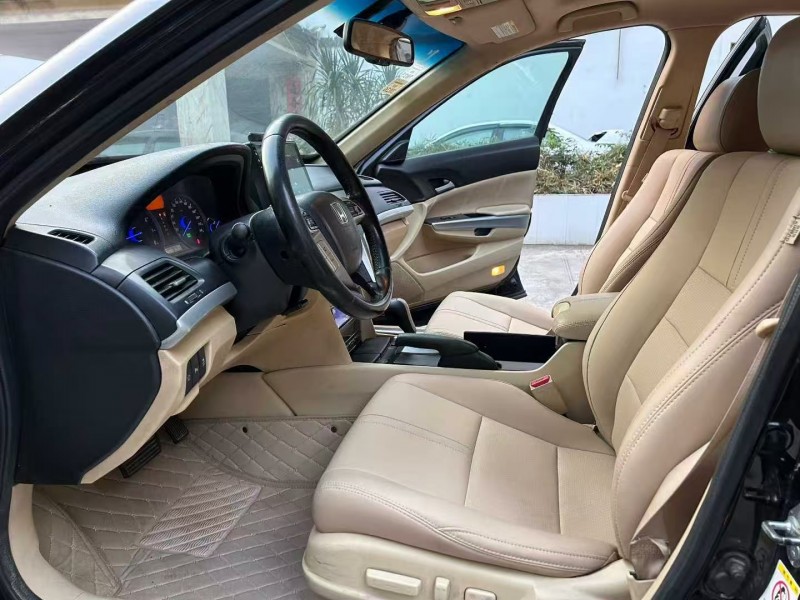 广州13年本田歌诗图6