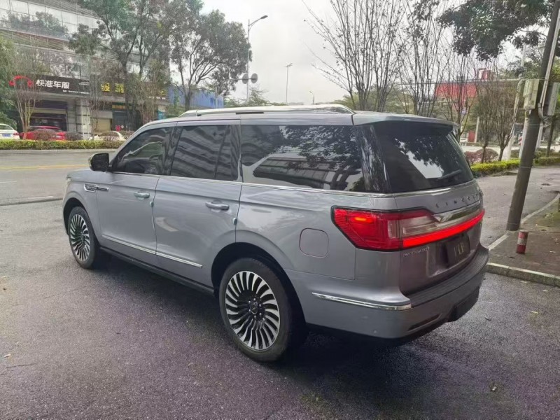 广州21年林肯领航员4