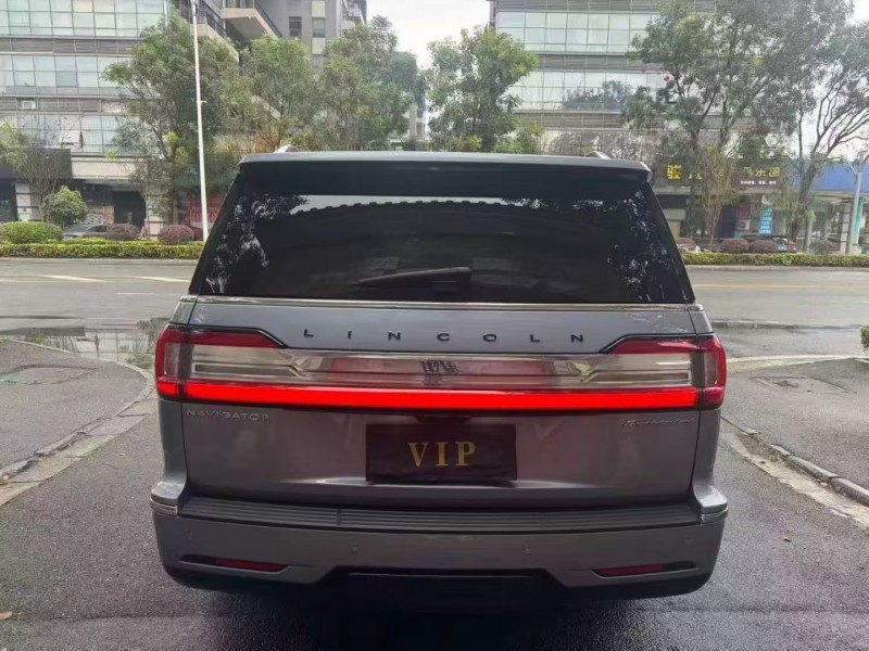 广州21年林肯领航员9