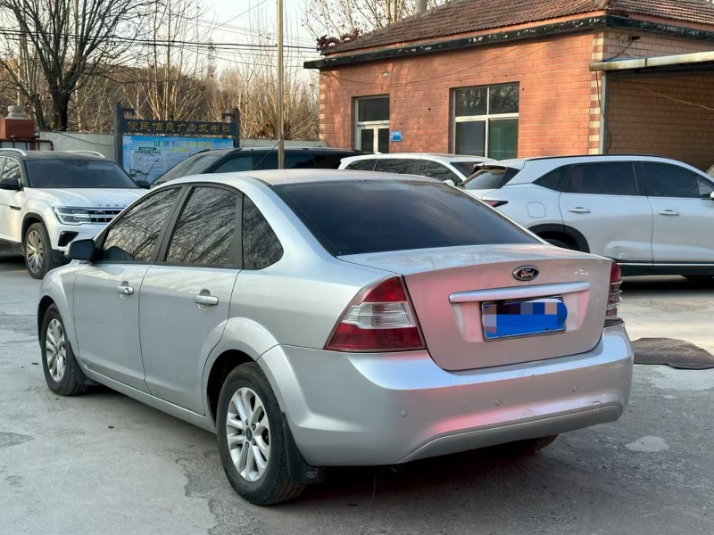 淄博14年福特福克斯8