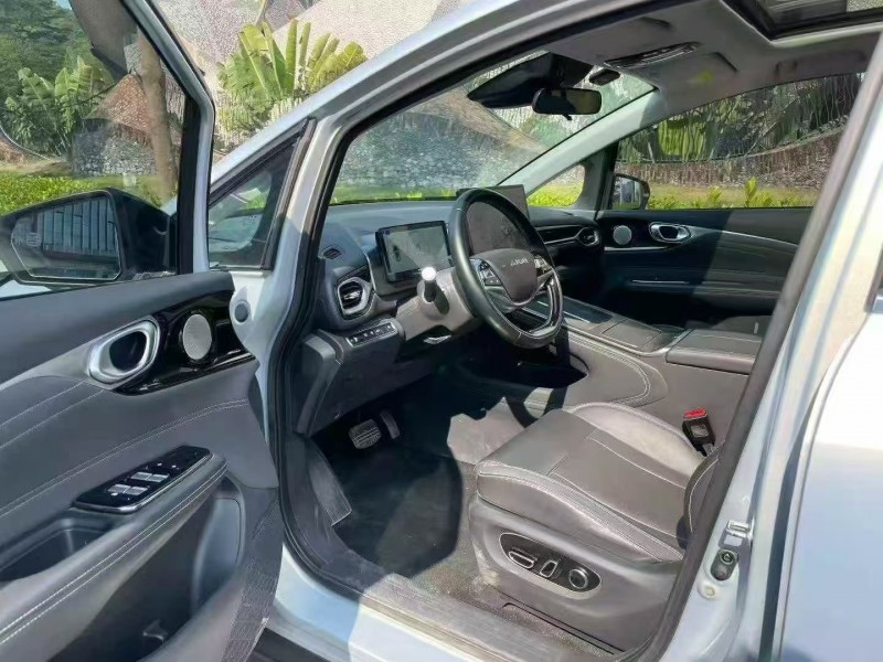 广州23年传祺埃安V6