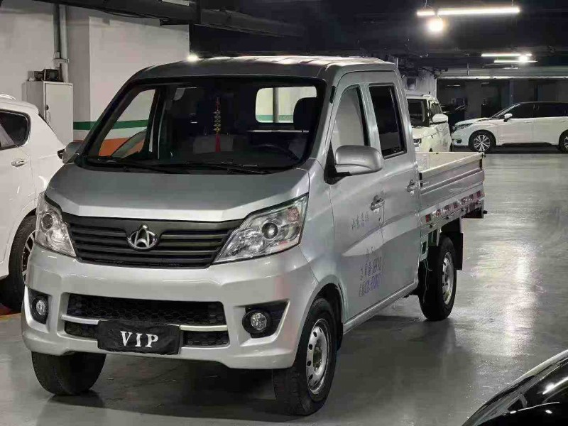 成都23年长安汽车星卡2