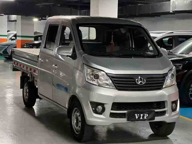 成都23年长安汽车星卡3