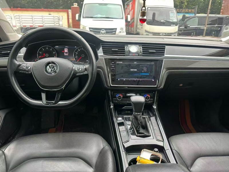 淄博20年大众辉昂6