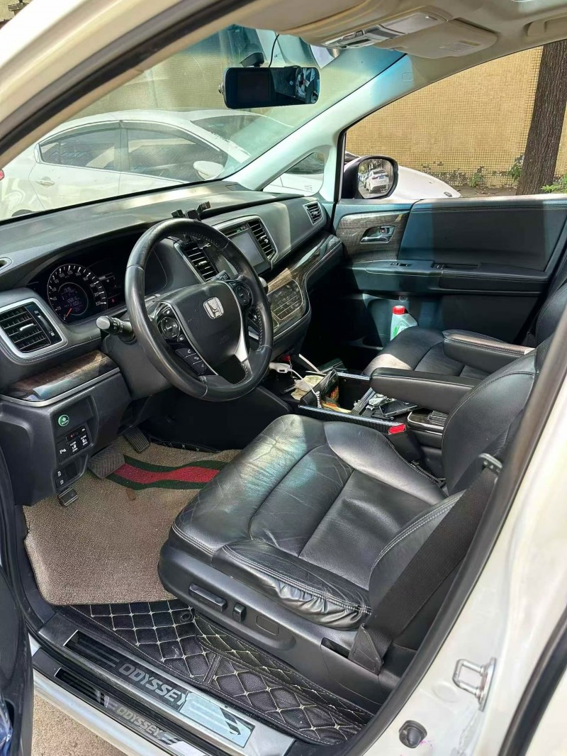 广州16年本田奥德赛4