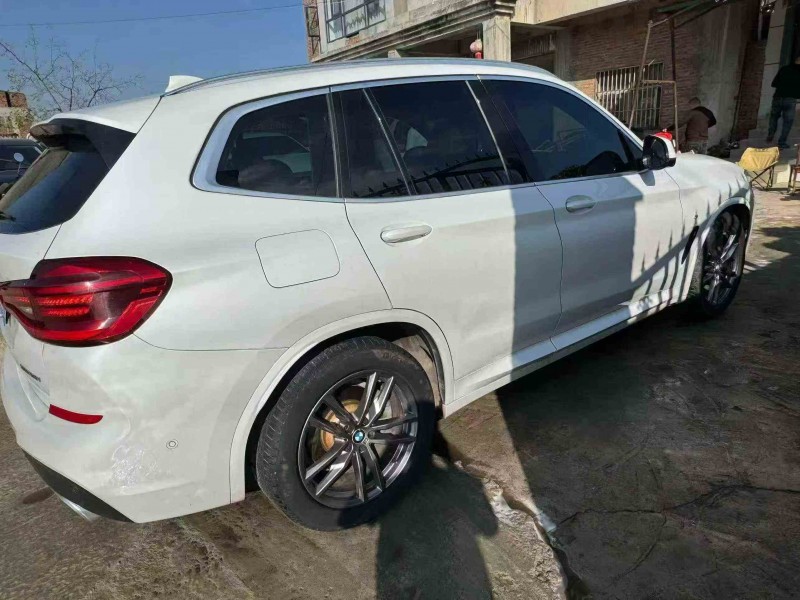 玉溪20年宝马X38