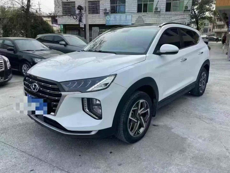 德阳21年现代途胜3