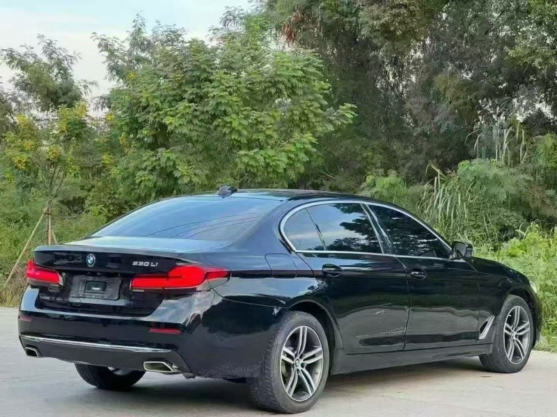 汕头20年宝马5系8