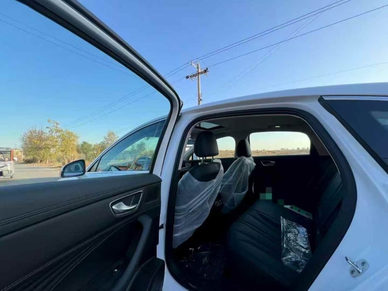 邢台25年荣威D75